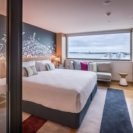 M Social Auckland Hotel